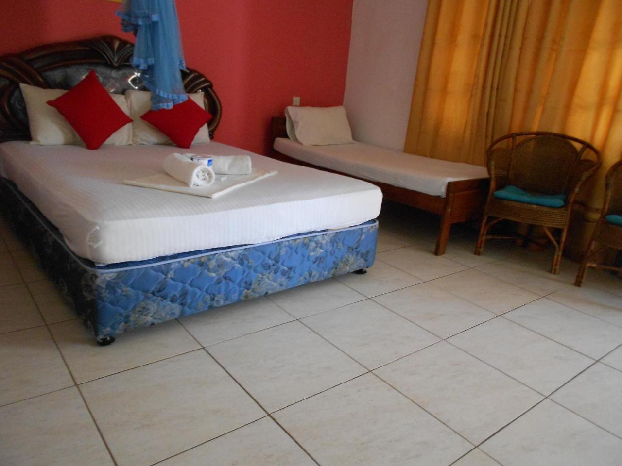 Shanith Guesthouse נגומבו מראה חיצוני תמונה